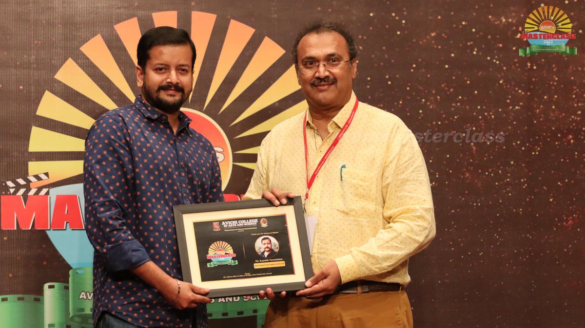 avmmasterclass's tweet photo. DAY 3:
//On-Stage Stories//
Mr. Kaushik recounts his journey from drama to OTT platform. He described the difference in the content and changes in people's taste with these platforms. He explained the nuances of making an OTT series successful.
#avmmasterclass https://t.co/BNOndQDzXH