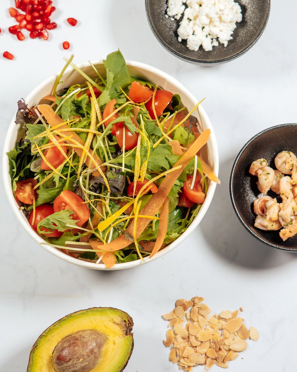 HelbizKitchen's tweet photo. Swipe to customize your salad 🎨
#HelbizKitchen #SaladWeek #WhatTheFarm https://t.co/NA8FGiGTiw
