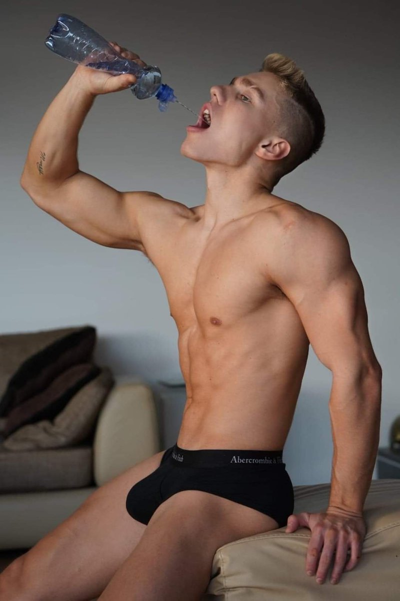 trollblack's tweet photo. https://t.co/HMPA4utfMr
