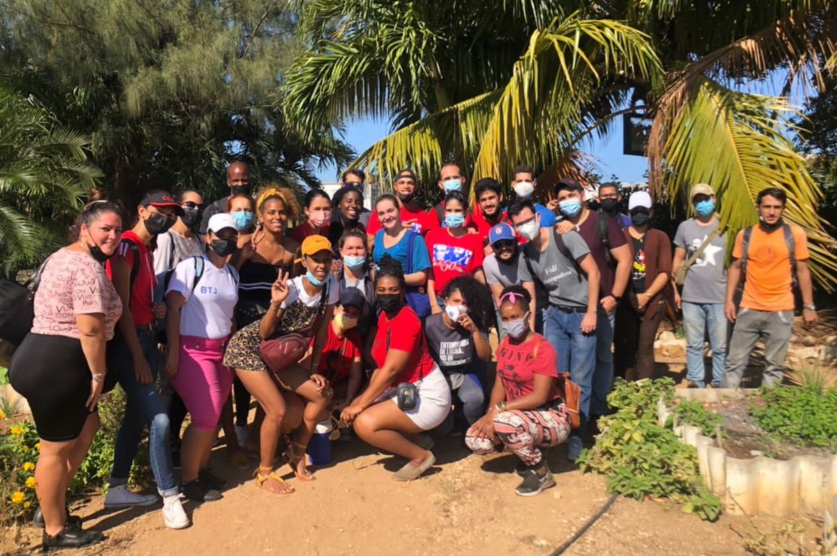 BrunoRguezP's tweet photo. Con la alegría, la determinación y el empuje de los jóvenes cubanos, en este nuevo aniversario de la UJC y la OPJM #VamosConTodo haciendo Revolución.

Un feliz día a todos, en especial a los de @UjcMinrex, @IsriUjc, @CubaEsti y @CIPICuba, que enorgullecen a nuestra diplomacia🇨🇺. https://t.co/e3Th61eUfu