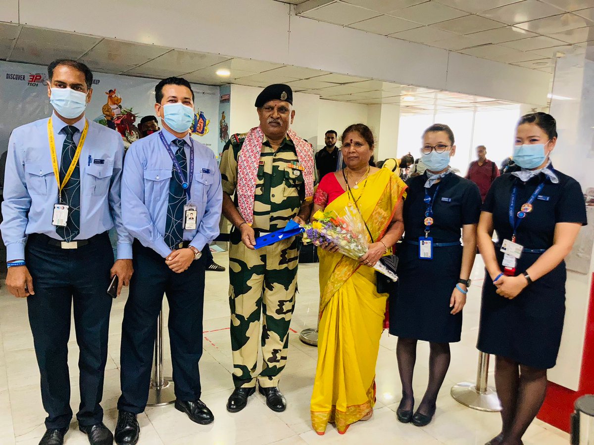 kjkes234's tweet photo. Thanks to @IndiGo6E for felicitating my father on his retirement after 40 years of service in the armed forces. Special thanks to entire staff of Team Indigo. My father will definitely cherish these moments for lifetime. @IndiGo6E @DGCAIndia @PMOIndia
#LeanCleanFlyingMachine https://t.co/BrB0ht71R1