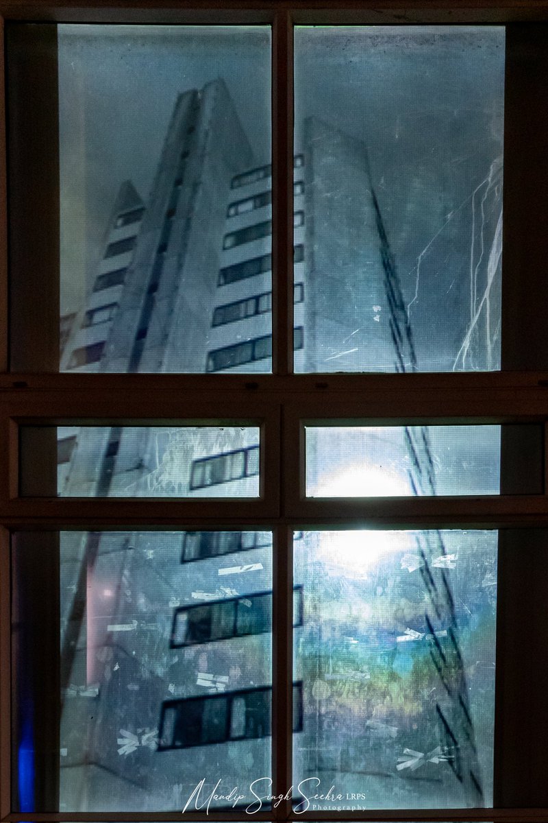 sparkleyesXx's tweet photo. There's only a few days left to view @thedarkshed's fantastic exhibition of work at @LangarAid House in Spon End this week.
Check it out from 6.30pm - 10.30pm until Thursday. 
Commissioned by @CovArtspace as part of their @coventry2021 project #ArtistOnMyStreet https://t.co/vxVKwLPJ9i