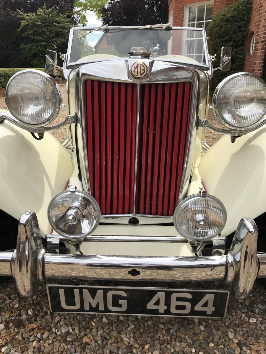 Fladbury Walkabout (@fladburywalkabo) on Twitter photo Classic cars are a favourite at Walkabout and we're sure that 2022 (2/3 July) will be no exception. Do you have a gorgeous vehicle you'd like to show off? Get in touch walkabout@fladburyvillage.co.uk - we've love to have you along for the ride! #WorcestershireHour #ClassicCars Classic cars are a favourite at Walkabout and we're sure that 2022 (2/3 July) will be no exception. Do you have a gorgeous vehicle you'd like to show off? Get in touch walkabout@fladburyvillage.co.uk - we've love to have you along for the ride! #WorcestershireHour #ClassicCars