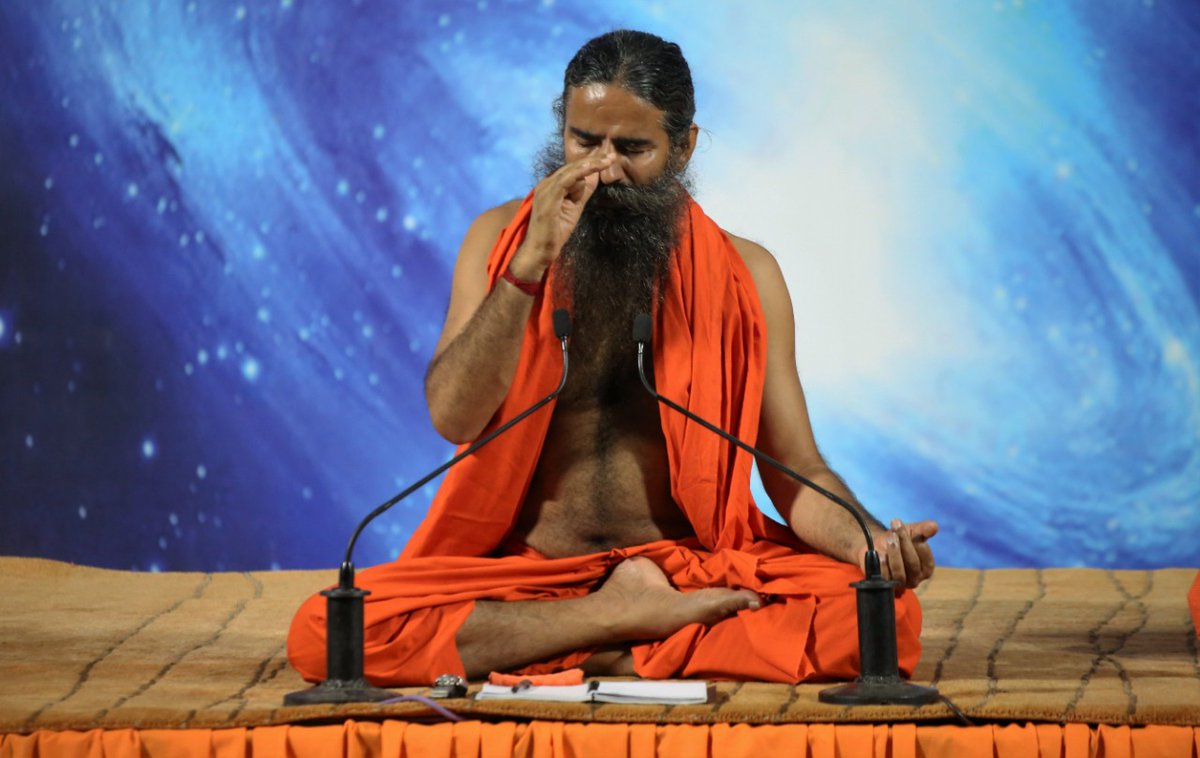 योग मात्र एक क्रियाकलाप नहीं है, 
योग इस जीवन का सम्पूर्ण विज्ञान, सत्य और समाधान है।
 #RamdevOnIndiaTV    #2saalYogKeBemisaal