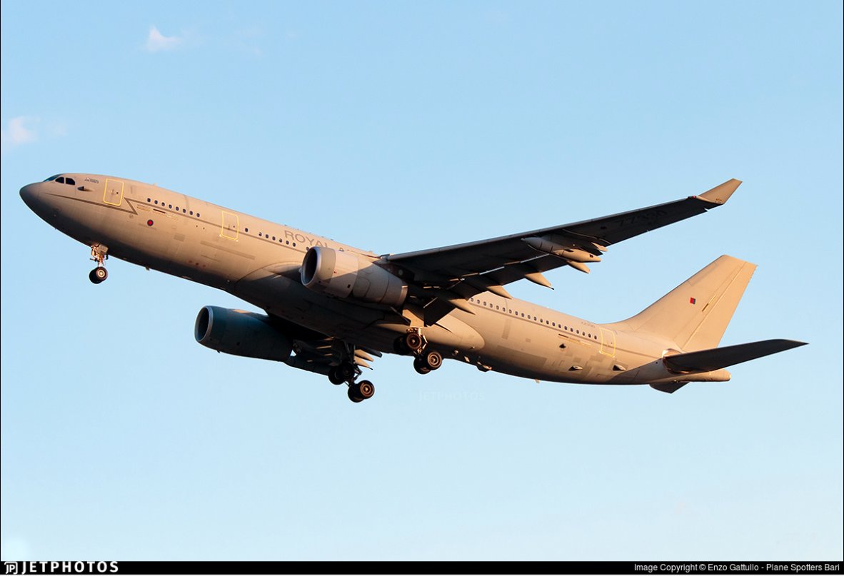 TheSnoopySnoop's tweet photo. Over Romania skies just now
#KAYAK31 🇬🇧 RAF
Voyager #43C6F3 ZZ330
26,000ft
Supporting CAP's
#MI29 🇺🇸 US Navy
EP-3E Aries II #AE1D97 160764
25,000ft
Land-based Multi-Intelligence reconnaissance aircraft
#haveglass #AvGeek #milair #planespotting https://t.co/SEaOsXIouq