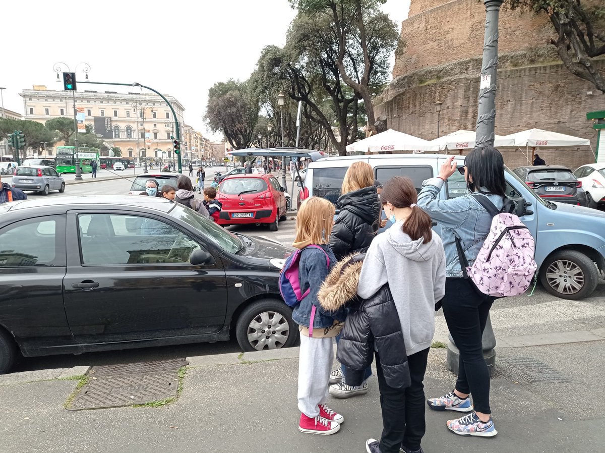 MariaelenaIaco2's tweet photo. 📌I numeri dell'accoglienza di @CaritasRoma . Dopo l'onda emotiva bisogna lavorare in rete, istituzioni, terzo settore, comunità, perché l'accoglienza diventi inserimento sociale
Le interviste al Direttore Giustino Trincia e al coordinatore Luigi Petrucci

https://t.co/jNCtuWjCS3 https://t.co/vAB0wSuCBX