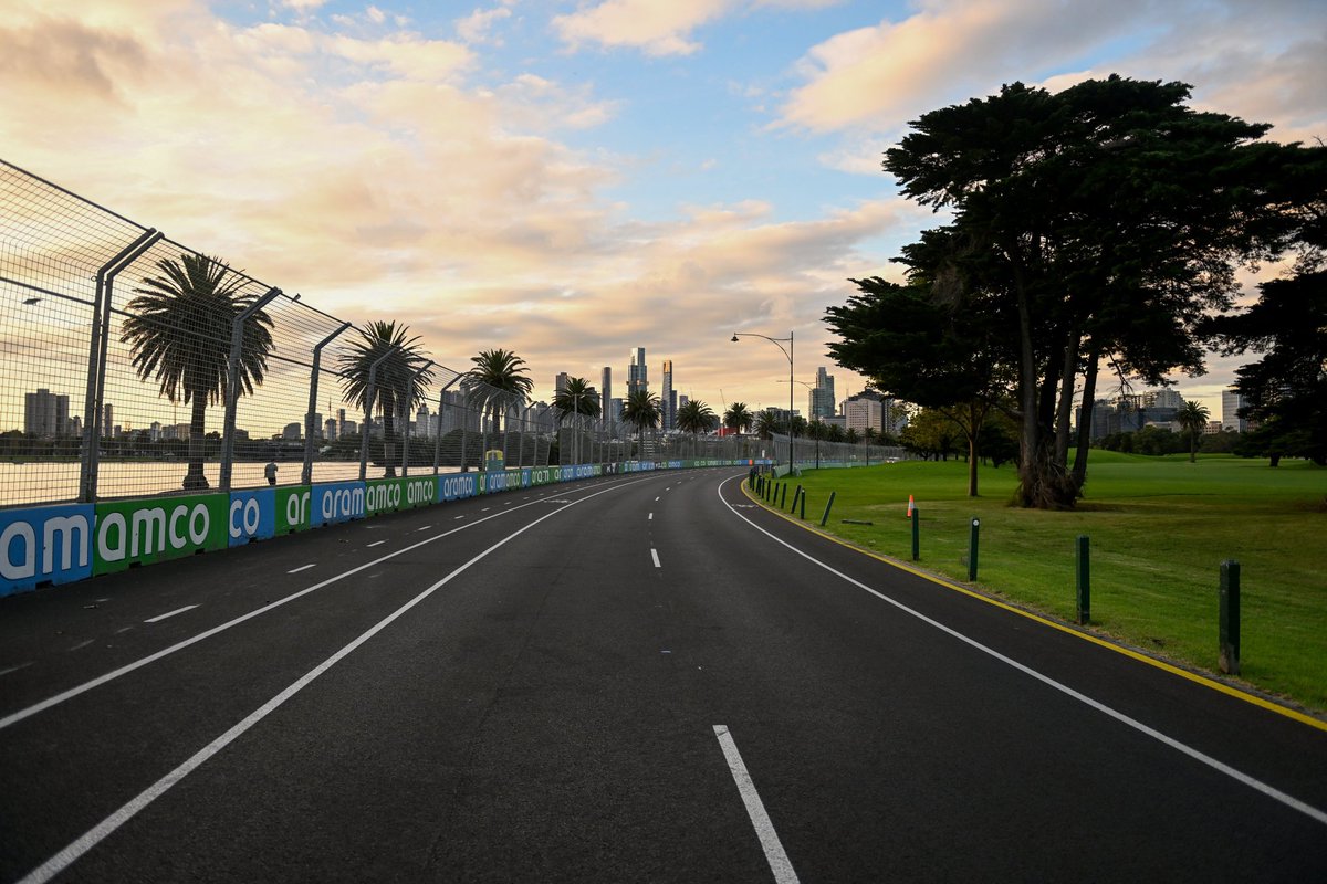 SirCular_'s tweet photo. 😍FELIZ LUNES!!

COMENZAMOS UNA SEMANA DE GRAN PREMIO 😃😁

SE VIENE EL GP DE AUSTRALIA 🇦🇺

#Formula1 #F1 #AustralianGP #Melburne #AlbertPark https://t.co/Z6t5LKMxKo