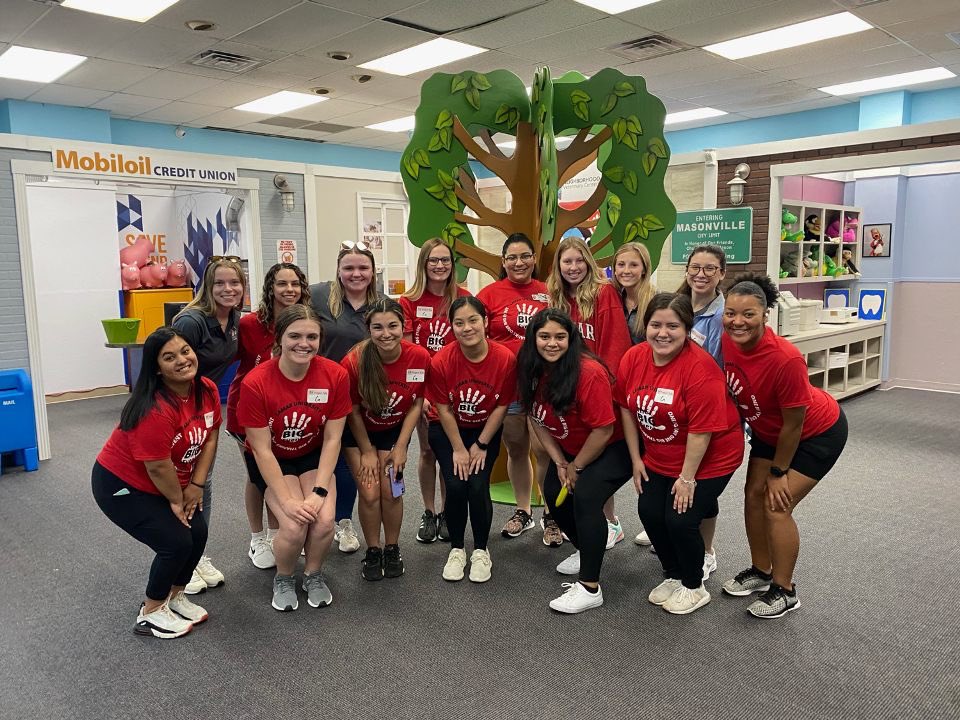 LU_BigEvent's tweet image. That’s a wrap for The Big Event 2022! We are so thankful for our committee, our jobsites and our volunteers! Thank you to everyone who came out and made it such a special day for us, we can’t wait to continue our legacy of community through service for many more years to come!