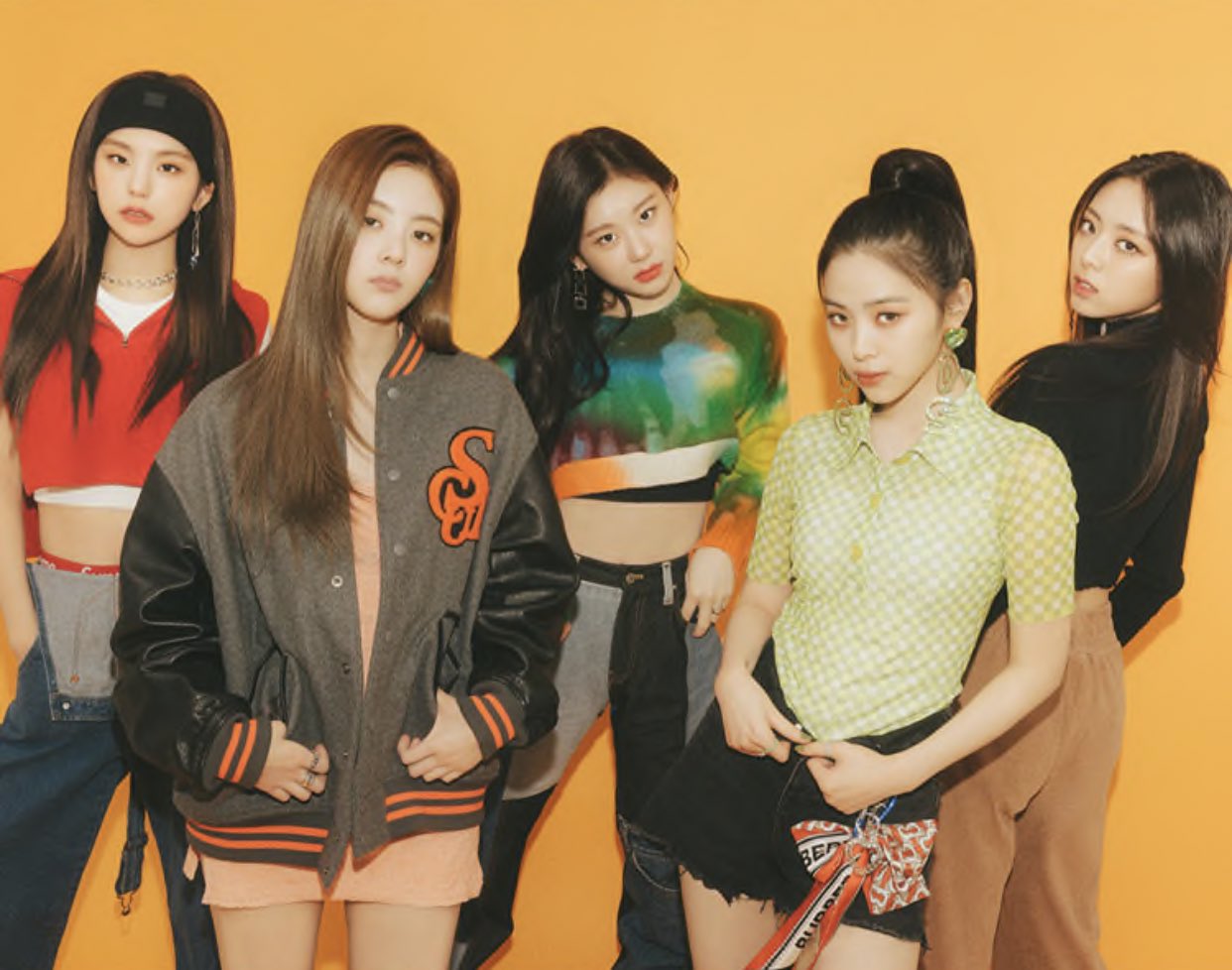 FPfvxSnWQAIye_W?format=jpg&name=large