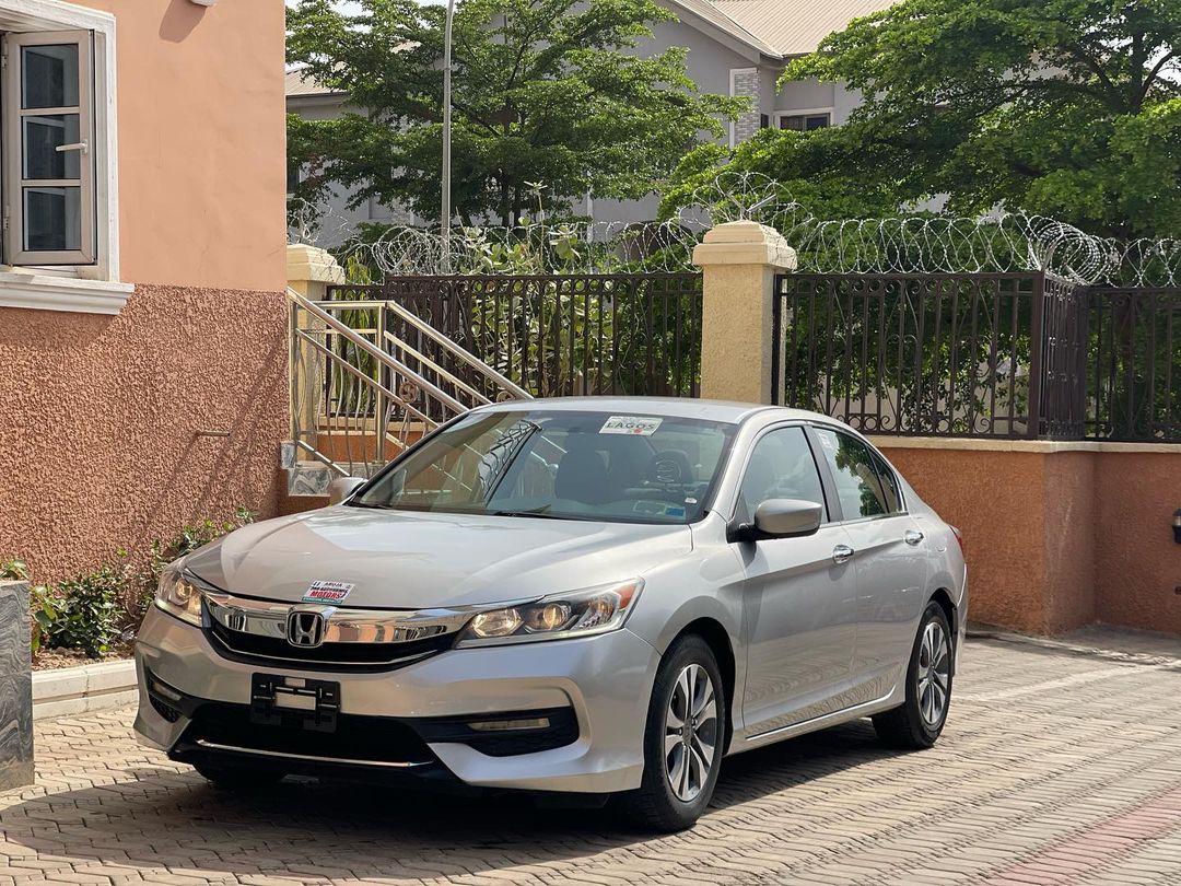 ErAutomobiles's tweet photo. Please kindly help retweet 🙏🏼

SUPER SOUND HONDA ACCORD 2015 MODEL 

AVAILABLE FOR JUST 🏷7M

SEND A DM. CALL OR MESSAGE +2348167723209 FOR INQUIRIES https://t.co/XlLobAERDQ