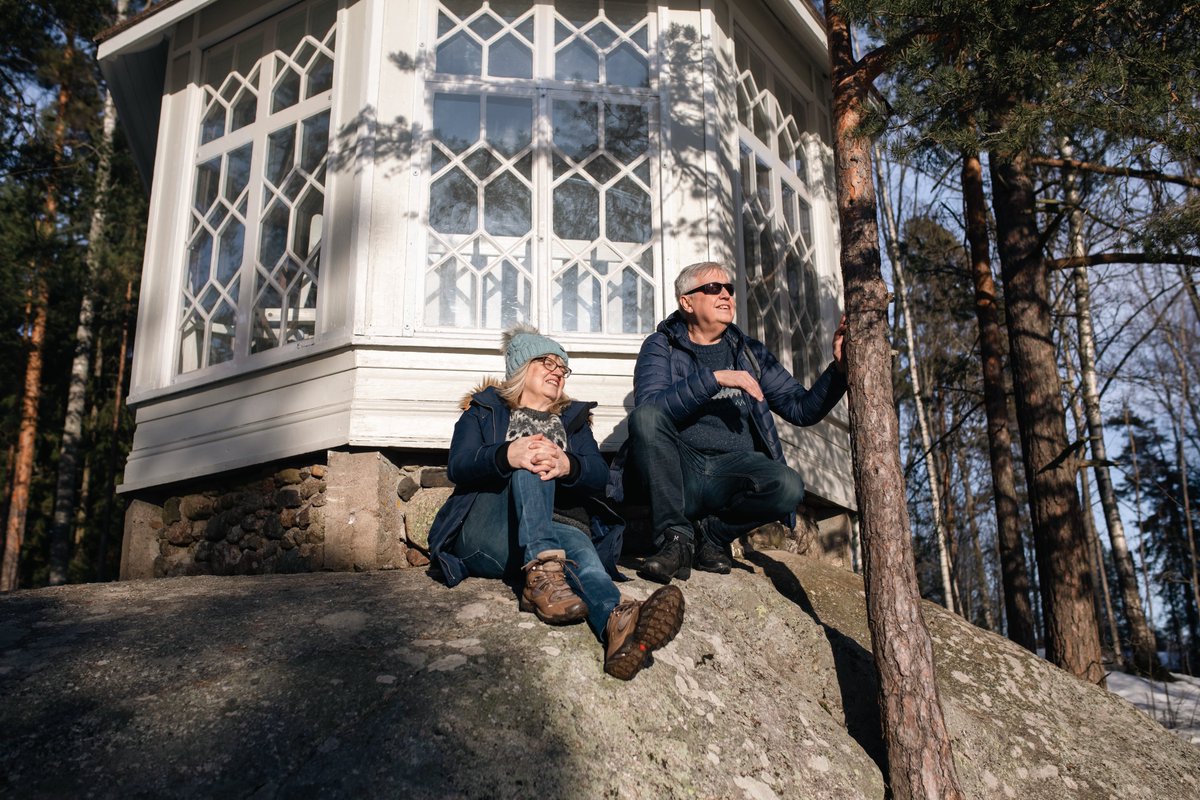 tuusulankunta's tweet photo. Tuusulanjärven rantamaisemissa ylvään kallion laella sijaitsevan Fjällbon puiston huvimajan varauskausi alkaa jälleen 18.4. Huvimaja on vuokrattavissa varausmaksua vastaan.
Lue lisää: https://t.co/f3QUeJPUIp
#tuusula #tuusulanjärvi #FjällbonPuisto #huvimaja https://t.co/eKB5P0rY9h