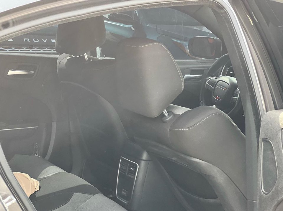 ErAutomobiles's tweet photo. DODGE CHARGER 2015 MODEL WITH FULLY PAID DUTY  

GOING FOR 🏷15.8M

SEND A DM. CALL OR MESSAGE +2348167723209 FOR INQUIRIES https://t.co/7PEGvP5XcV