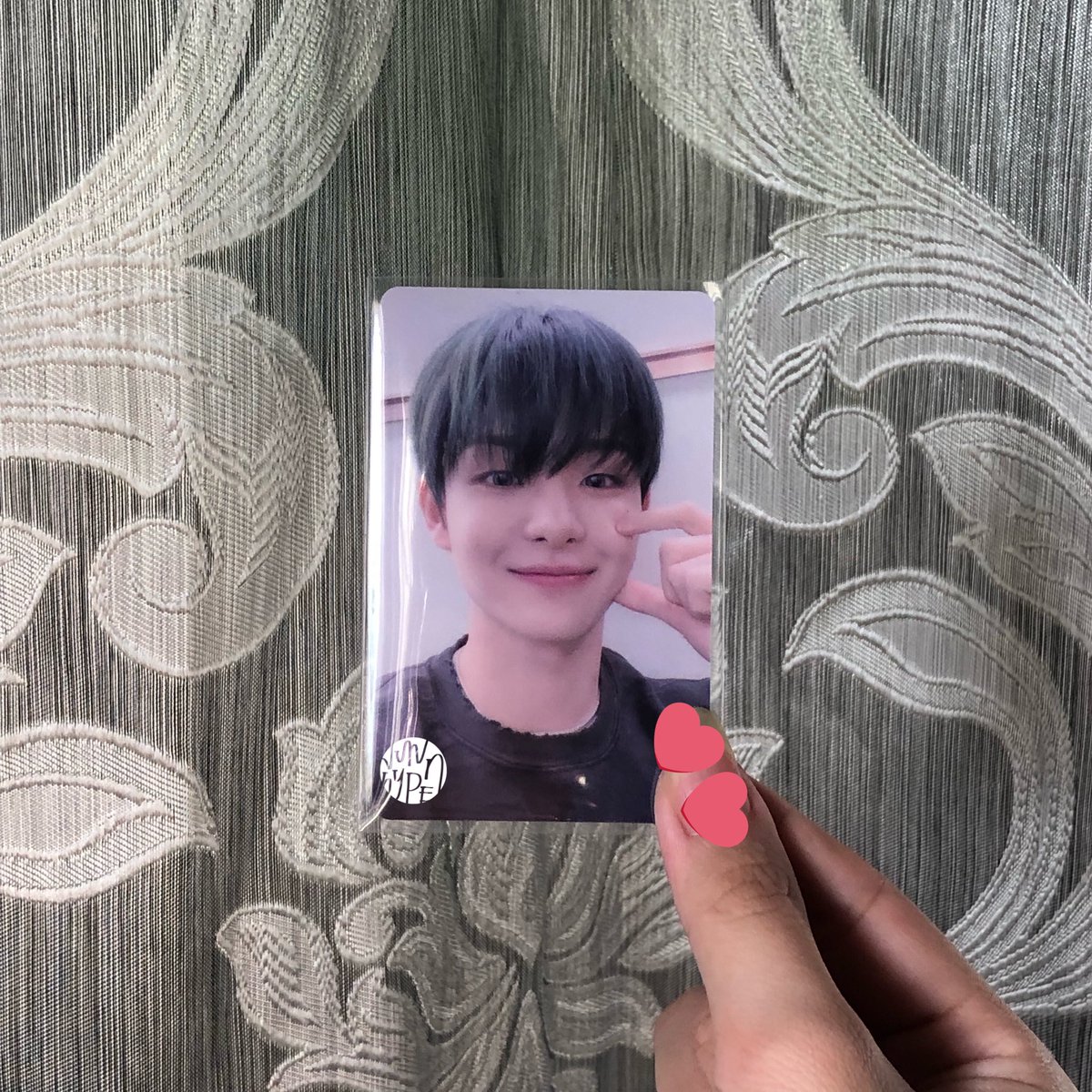 vinhypen's tweet photo. 💌 a happy mail ✧・゚
「 #vynmails 」
↬ jihoon arrived safely ! 💗 thank you sm for the smooth transaction & super cute freebies (forgot to take a pic of it lang huhu)
++ hindi ko talaga inexpect na siya makukuha q PERO AAA KILIG SO MUCH 🫶🏻
— @ujimirae #Eris_Reviews ✶ https://t.co/ZUgxdBTMPq
