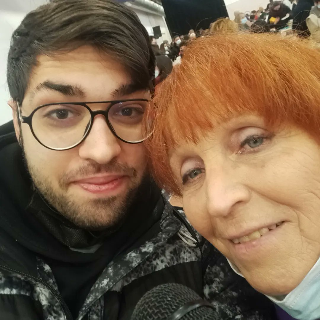 Ahir vam estar als Drapaires! Vam entrevistar una mica i ens ho vam passar molt bé!