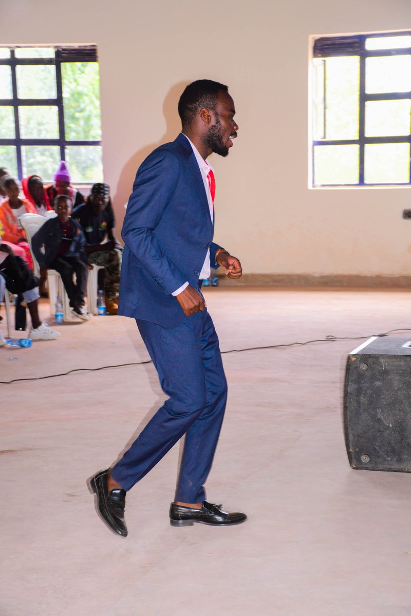 Declares Kenya (@declareskenya) on Twitter photo Omukuregenzi himself exposing his best move for the love of Art #Hearts4Artsfestivals2022 #declaresAt5 #DeclaresTV #Breakthebiasthroughart <a href="/DeclaresKenya/">Declares Kenya</a> <a href="/YouthAliveKenya/">Youth Alive! Kenya</a> @DSWKenya <a href="/PublicPathways/">Pathways Policy Institute (PPI)</a> <a href="/PSKenya_/">Population Services (PS) Kenya</a> <a href="/WorldVision/">World Vision</a> Omukuregenzi himself exposing his best move for the love of Art #Hearts4Artsfestivals2022 #declaresAt5 #DeclaresTV #Breakthebiasthroughart <a href="/DeclaresKenya/">Declares Kenya</a> <a href="/YouthAliveKenya/">Youth Alive! Kenya</a> @DSWKenya <a href="/PublicPathways/">Pathways Policy Institute (PPI)</a> <a href="/PSKenya_/">Population Services (PS) Kenya</a> <a href="/WorldVision/">World Vision</a>