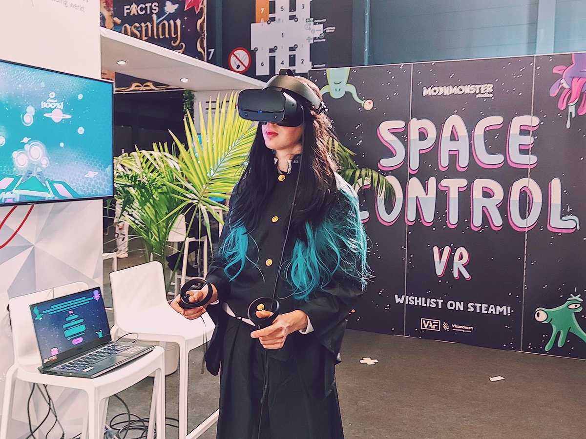 SpaceControlVR's tweet image. #FACTSConvention was great! ✨ Thanks to everyone who stopped by and played a part of our game! 💫 
#SpaceControlVR #indiegame #gamedev @FACTSConvention