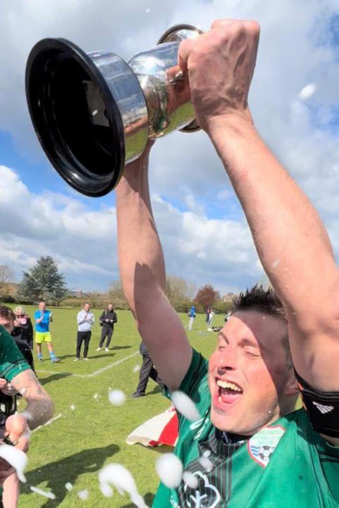 goringunited's tweet photo. A massive congratulations to the men’s sunday team, who sealed the division two league title yesterday! 👏🏻🏆 https://t.co/brXdanrT0l