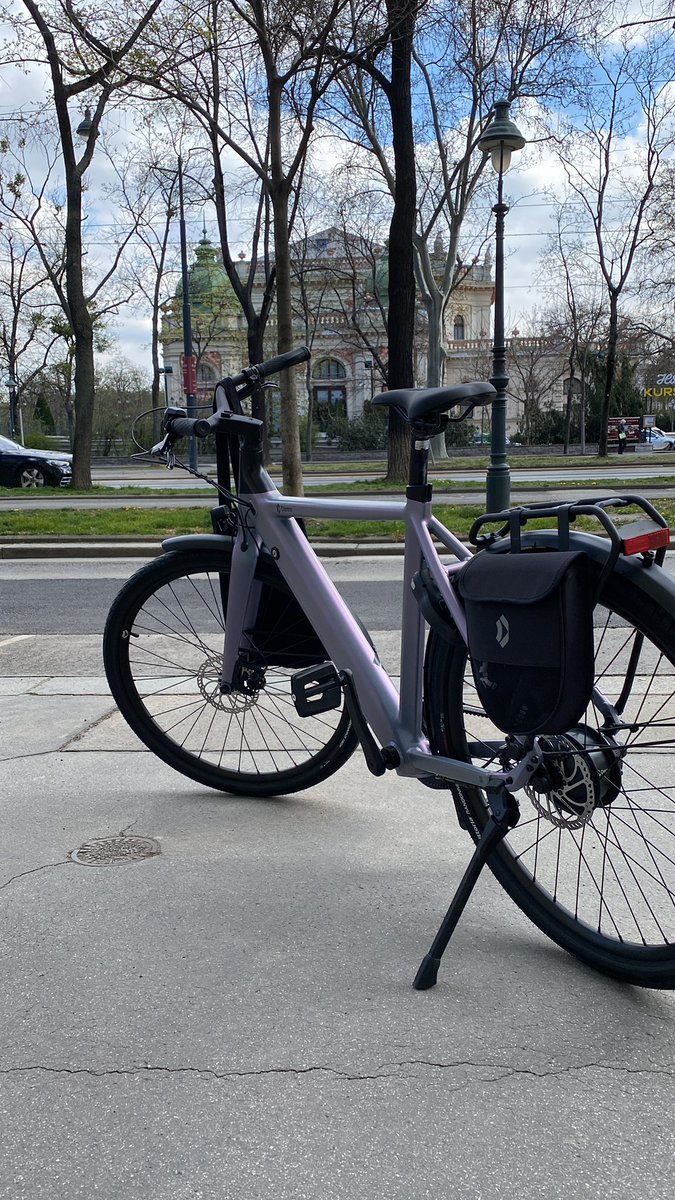 ferdinandsalis's tweet photo. Just got my bike from @ridewithdance process was super smooth. Thank you! https://t.co/RG7dHA6Jp6