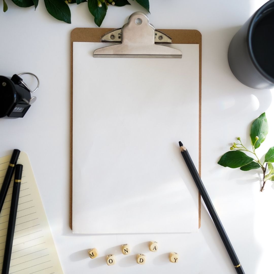 Tips on how to manage your Mondays: research suggests that people perform better when they're able to write down a plan for what needs to get done. Plus, a checklist lets you break down any task into manageable steps. Let us know what you think! 📝