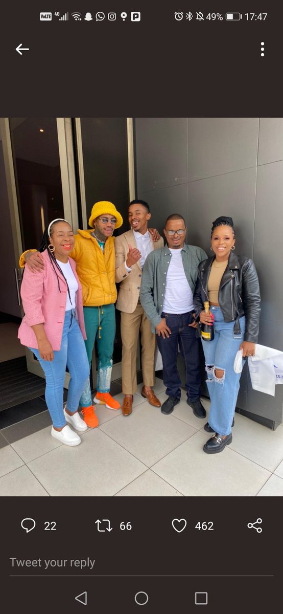 Iam_NBF's tweet image. Never saw this bromance coming 😩❤️
#Libo𓃵
#ThembaBroly𓃵
#BBMzansi