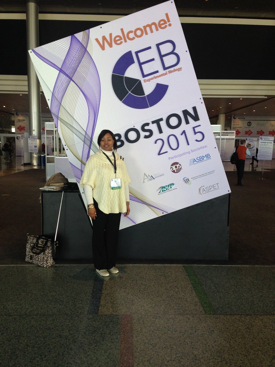 AnberithaT's tweet photo. Does anyone remember the name of the @APSPhysiology #GI band name? They were amazing. We all danced the night way while #networking at the section dinner. Most memorable year 🥰. #ExpBioThrowback #APSatEB #Expbio @expbio @BrookeBruthers @AdePhd @GIL_trainee https://t.co/kyZ86fVOAN