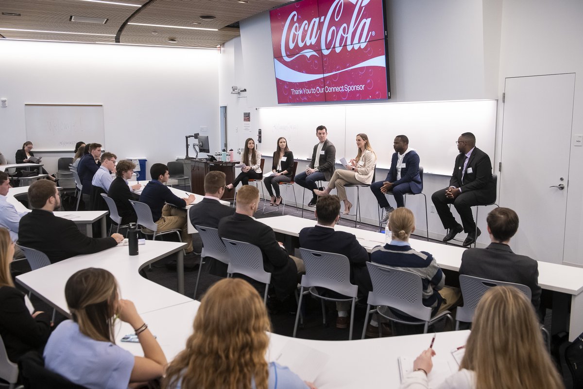 NVGTInsights's tweet photo. 👏 @KaylaKetring representing Navigate as a member of the "What's Trending" panel at the McCormack Sports Leaders Forum.

Thank you to everyone at @McCormackUMass for having us! https://t.co/CzkX8xKO5J