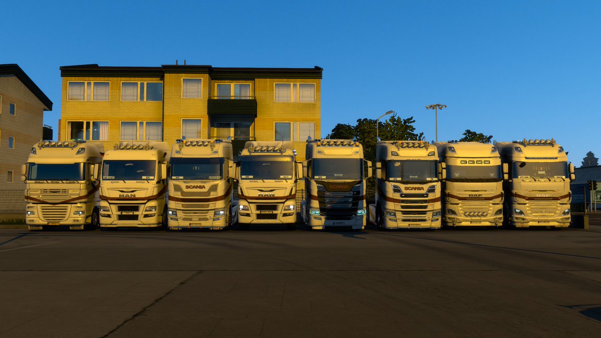 MattTrucker_TMP's tweet photo. Great attendance with Golden Phoenix Express VTC to @DemirLogistics Event on #TruckersMP Event Server! 

#ETS2 #EuroTruckSimulator2 #Trucking #Family 
@GoldenPhoenixEX https://t.co/Tpb0rkdWvl