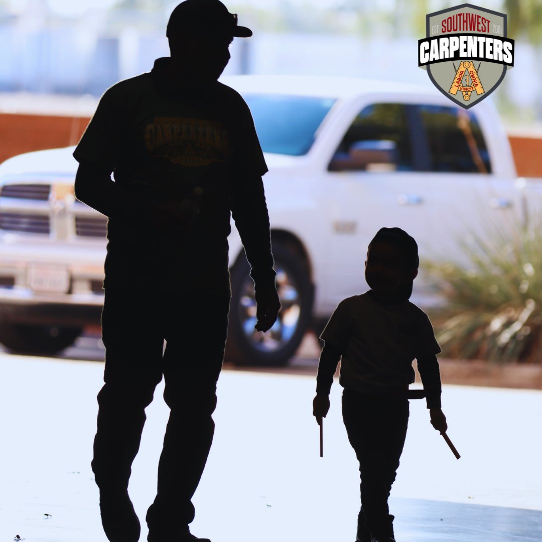 WSCarpenters's tweet photo. Need Help? 
- Managing credit debt
- Make a savings plan
- Buying a house
- Tax issues

Contact ComPsych 

This benefit is FREE for #SouthwestCarpenters and family members

Call: 833.792.2271
https://t.co/FY9iHR1Etv

#UnionCarpenters #SouthwestCarpenters #MentalHealthMonday https://t.co/YfTQ30Nj7t