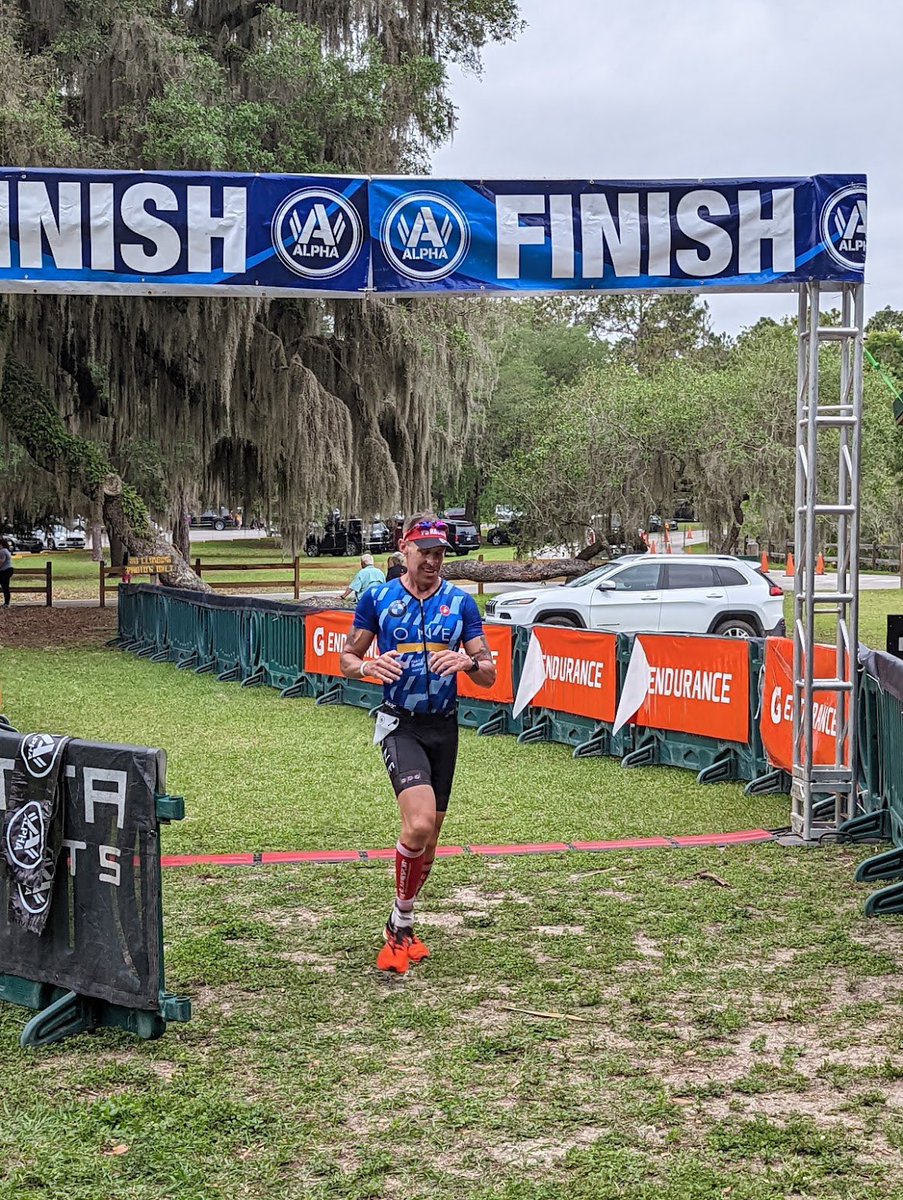 one_triathlon's tweet photo. Big weekend of racing for ONE Tri in Oceanside, CA and Ocala, Fla
DMAK 11th
Begganator Fastest Bike 
Jim S 2nd place 🥈 
Gr8 to be back racing !!!
🏊‍♂️ 🚴 🏃‍♂️ 😅 😥 https://t.co/gHCd3spe9J