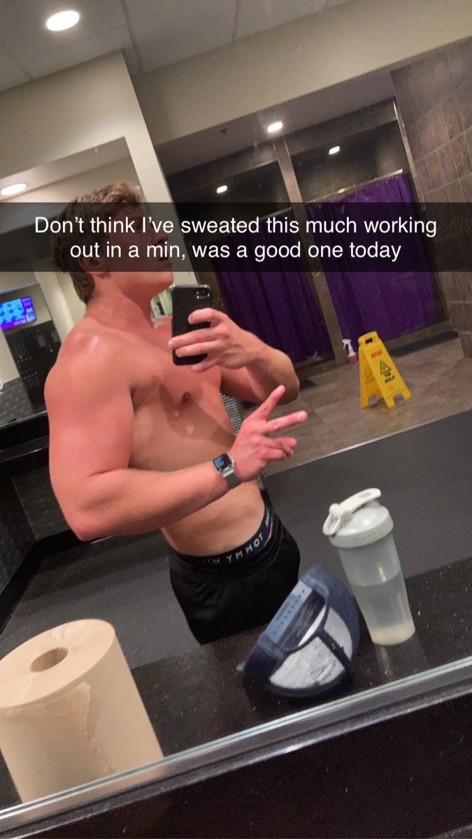 Sttorks's tweet image. More to comeee