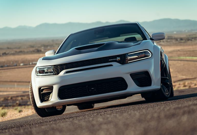 ThunderChrysler's tweet photo. Looking ready! 🐝 

#Dodge https://t.co/crulV1ehlV