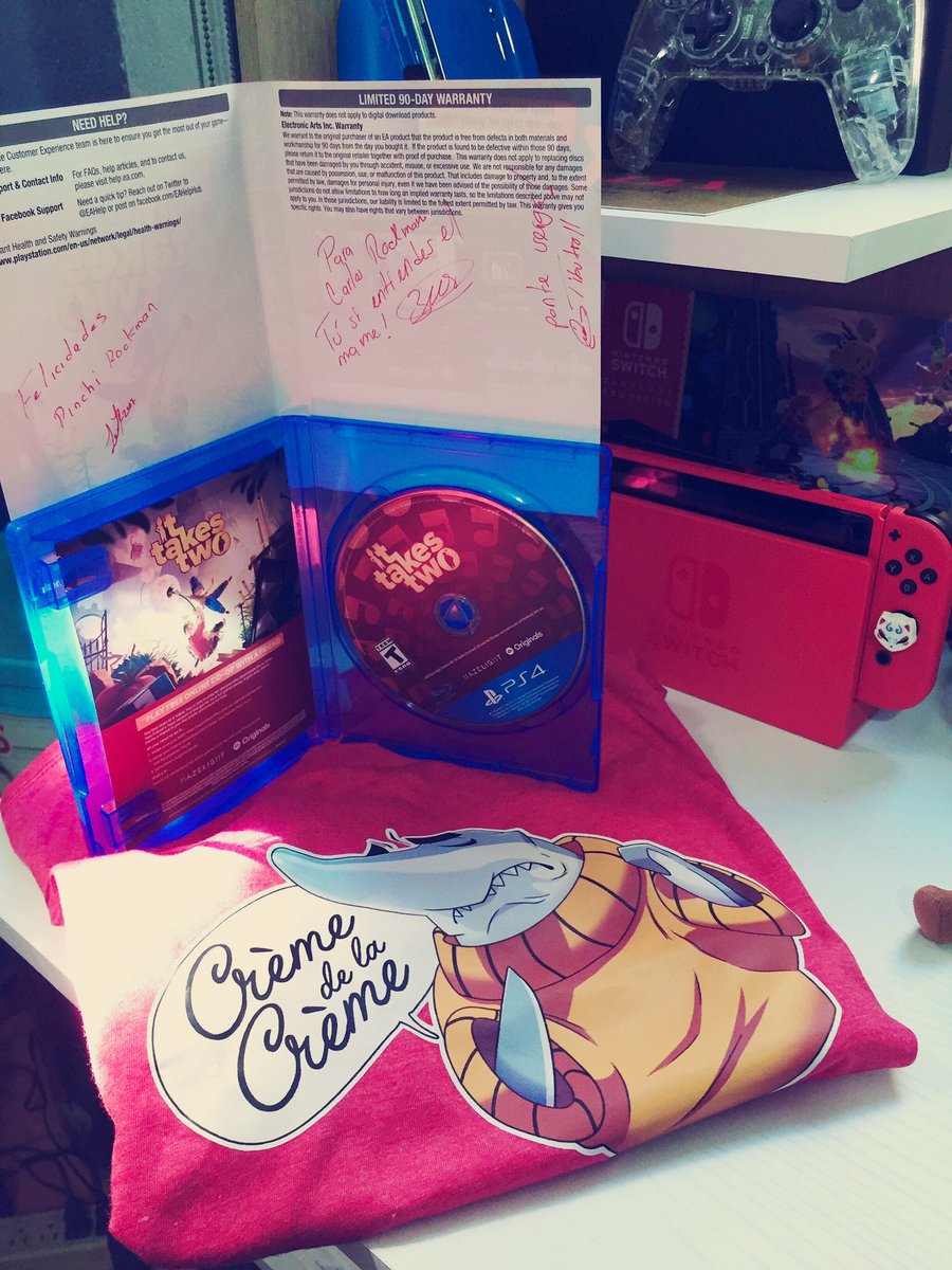 Carlos_Rockman's tweet photo. Y llegó la armadura del Escualo 🦈🔥 está perra 👌🏻! 

Y mi juego que gane en #NochesEnVulgaria jugando Tetris99 y firmado por el Maestro @leex2007 @tibutroll y Zeus @LON_CHANEY1113 ahuevo!, gracias mi #Cobii 

#LaCrèmeDeLaCrème ayy 🦈🎮 https://t.co/jV8aUM9VTH