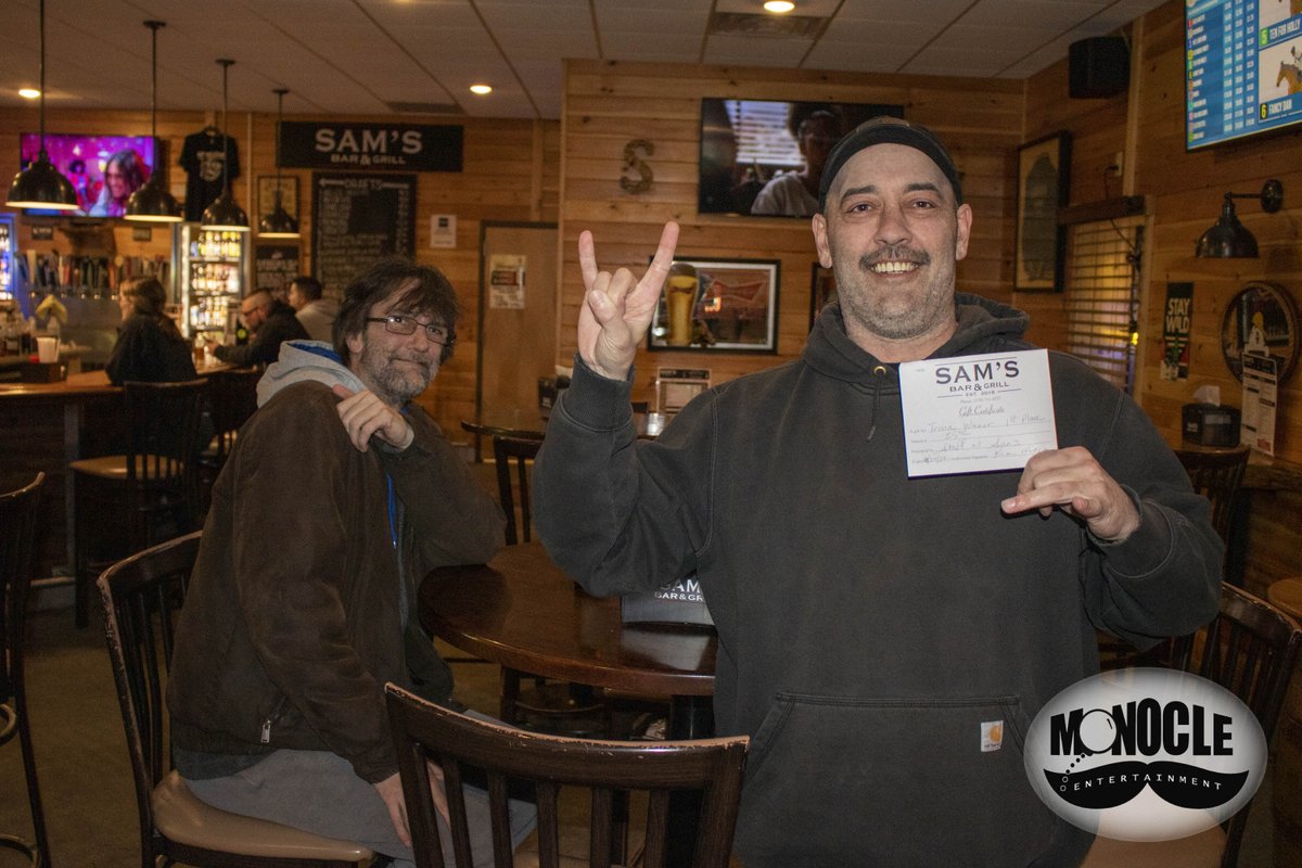 MonocleEnt's tweet photo. We're back tonight for another round of Trivia Kings, Yuengs &amp; Wings night at Sam's Bar &amp; Grill at 7! Last week, it all came down to the tiebreaker question which left "Just Guessing" taking the crown and "Jim's Bobbers" taking 2nd! #monocletrivia https://t.co/AcJ5bPHJvb