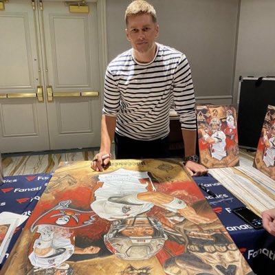 ngmauctions's tweet photo. #NewProfilePic 

#GOATSigning #TomBrady #Patriots #Bucs #LetsGoBucs #foreverNE #NFL #Touchdown #NFL #GOAT #brady #NFLDraft2022 #NFLTwitter #NFLDraft #NFLFreeAgency #Celtics #RedSox #Bruins #BleedGreen #RedSox #DirtyWater #LGRS #GoPats #NFLCombine #Football #autographed #TheHobby https://t.co/8T6Lk1o6Cd