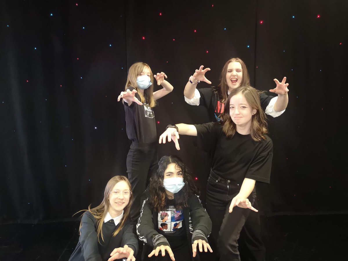 DunHSdrama's tweet photo. A massive well done to Junior Drama group and our senior Drama Ambassadors for their ⭐️Where the Wild Things Are ⭐️ performance! #smallshow #creative #stylised https://t.co/YgE6dCgvNf