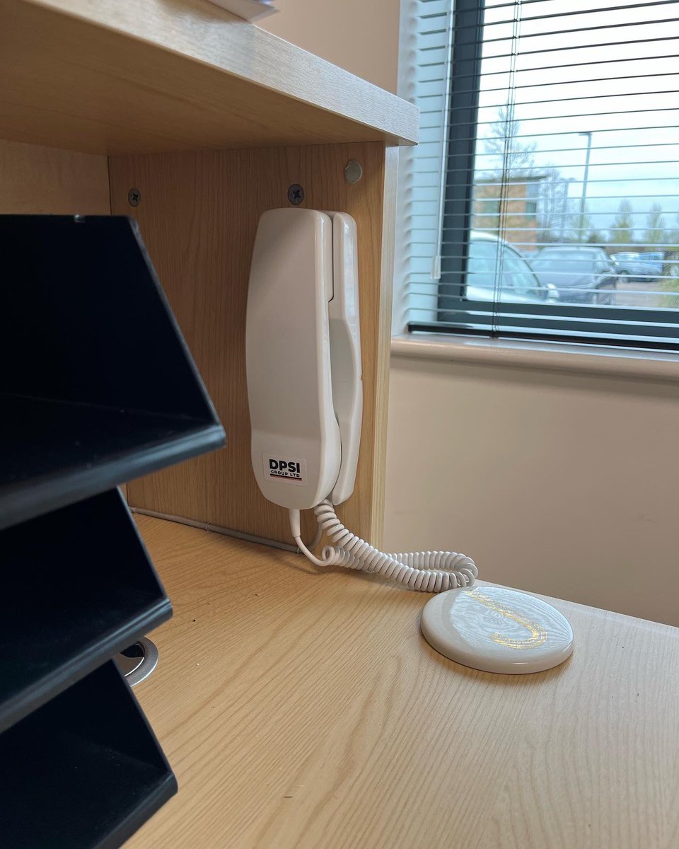 dpsigroupltd's tweet photo. 🟧⬛️ DPSI GROUP LTD ⬛️🟧

Installation of a new intercom system at this business in Skelmersdale!
 💥For a free quote get in touch today ⬇️

Email- dpsigroup@outlook.com
Contact - 01942 588 922
Insta - dpsigroupltd 
Twitter - @DPSIGROUPLTD
     
#dpsigroupltd https://t.co/QPQQf0o6U7