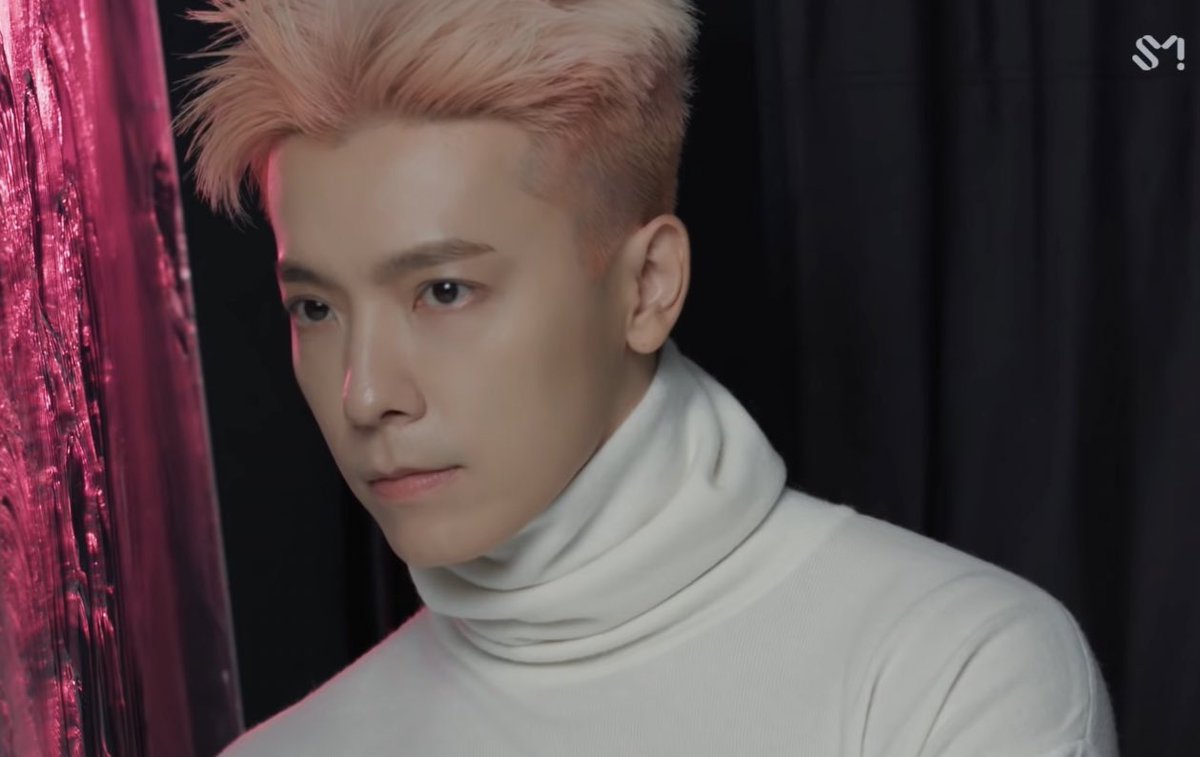 snoggingdonghae's tweet photo. donghae from                               T.O.P from
super junior                                   big bang https://t.co/JMbZHW4jlK