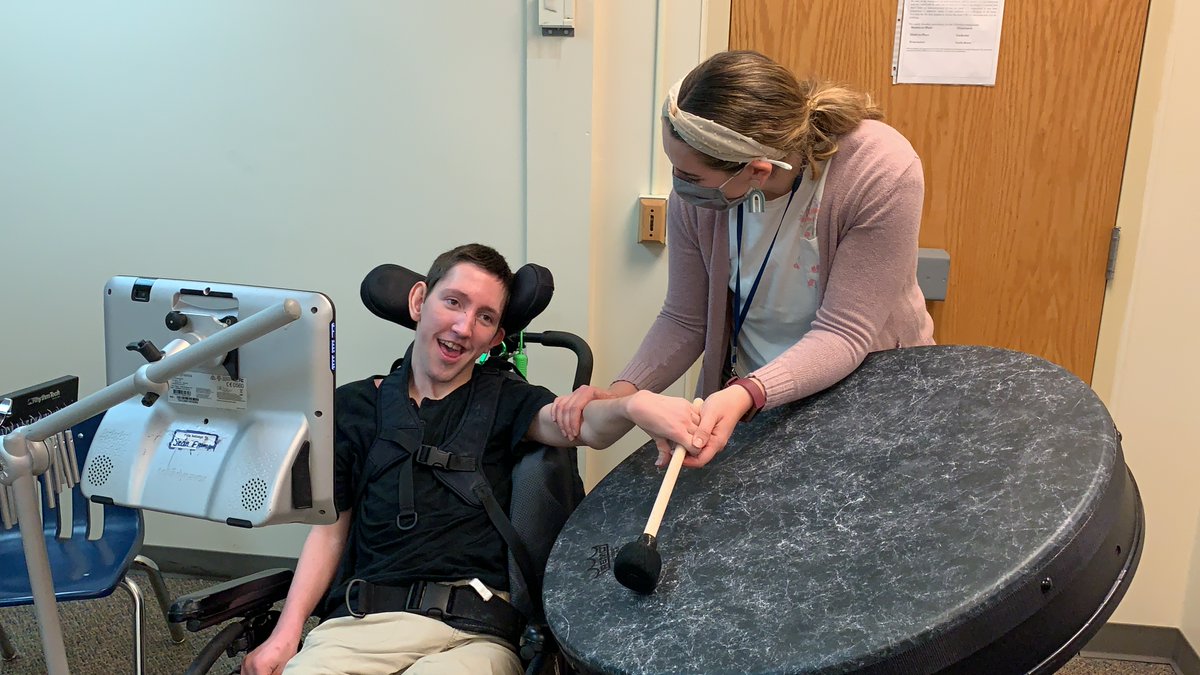 marycariola's tweet photo. Our students don't miss a beat @GovKathyHochul thanks to our highly trained and talented teachers, therapists and medical staff #Ourfoundationaid #853schools https://t.co/JSQQm1utiv