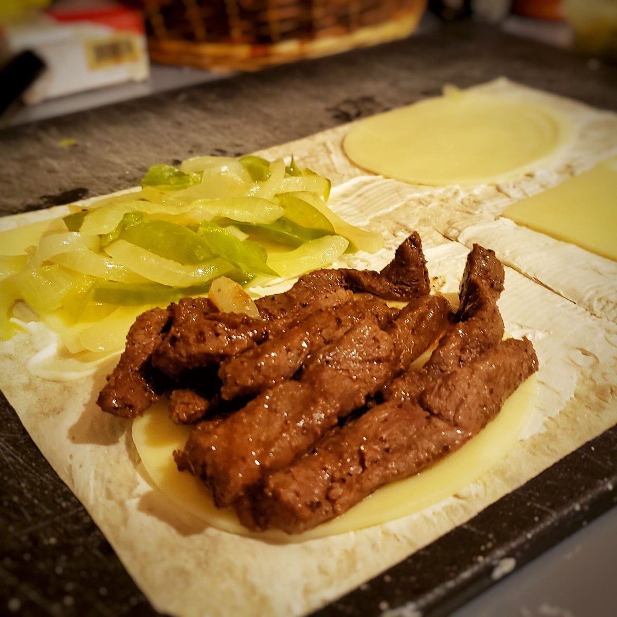Our tender and delicious Premium Bison Top-Sirloin wrapped up in a @cutdacarb low-card flatbread makes for an awesome Philly steak sandwich. 🤤💥🥪 #instafood #steaklover #healthychoice #bison #bisonbisonbison #bisonsteak #eatbison #meatlover #naturalmeat #realmeat #carnivore