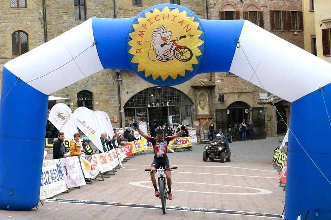 chiaro20's tweet photo. Rampichiana 🥇🥇🥇 https://t.co/WoijLmROam