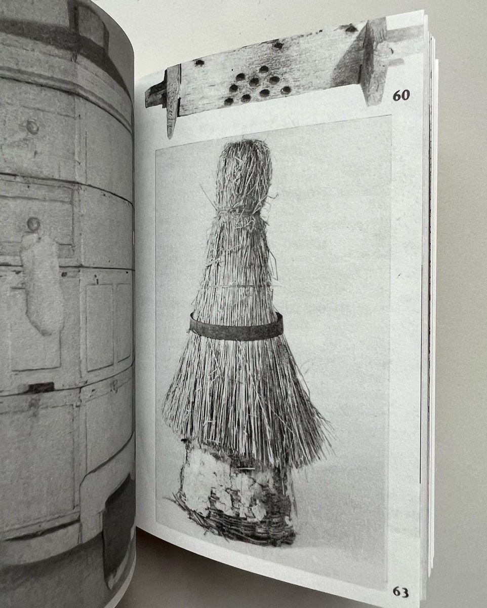 errant books tweet media