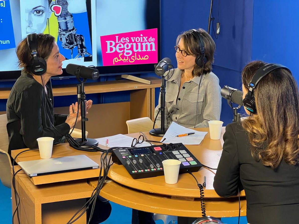 les combats sont multiples et certains ne doivent pas s'oublier sous le coup de l'actualité. J'ai rencontré une consœur afghanes, ancienne productrice qui lutte au travers de sa radio qui s'adresse uniquement aux femmes. Pour écouter cette rencontre open.spotify.com/episode/4N4HsW…