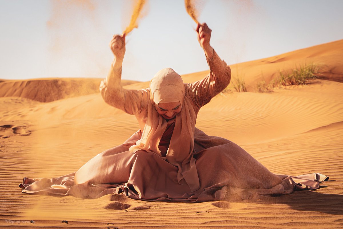 🚩#رحلتي_مع_التوحد_في_صور رقم (٢) 
🚩بعد صدمتي بالواقع صببت غضبي على كل شيء من حولي، و صرت ألوم نفسي تارة و زوجي تارة ثم الظروف. أحيانا كنت  أنفر من جوزي وألومه و أصب غضبي عليه دون أي سبب مباشر. ربما لو لم أتزوج من الأصل لكان الآن وضعي مختلف كليا . كرهت نفسي و كل من حولي