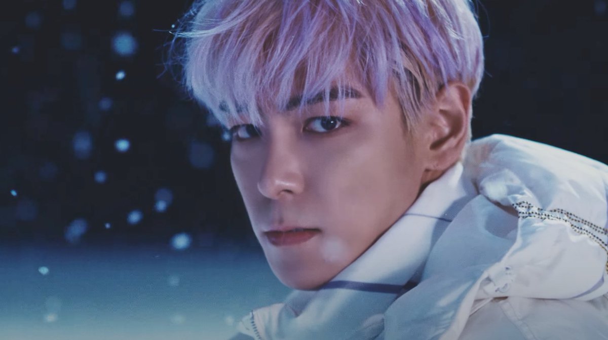 AkillianHero's tweet photo. #BIGBANG_StillLife
i have loved this man for 10 years rofl
someone take me back to 2012 asap plz https://t.co/cvLtluiIGo