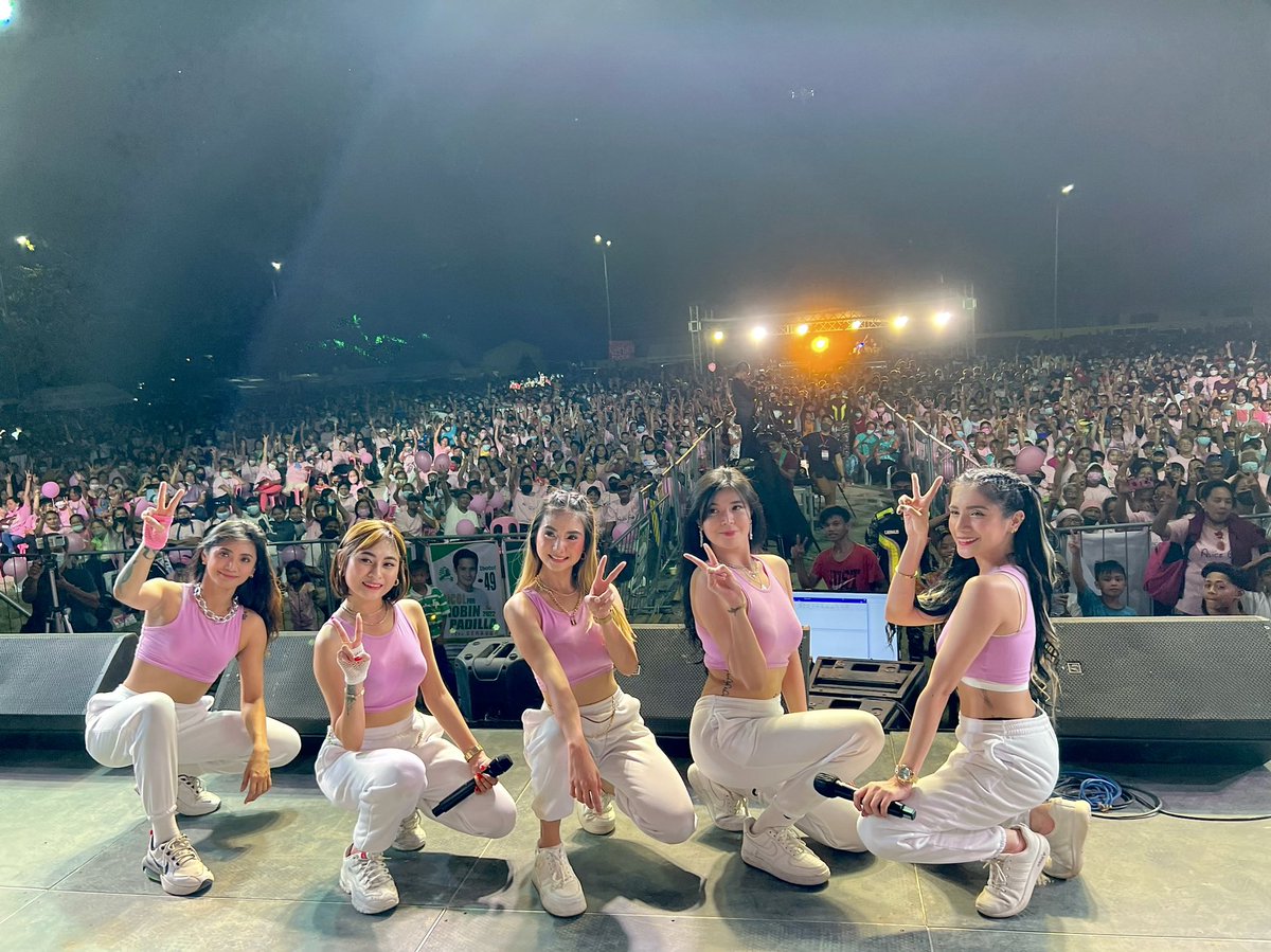 akiibebe's tweet photo. DAKAL PUNG SALAMAT BAMBAN TARLAC!!!!!! ๐
#AkiMitu #clique6 #MidasRecords #bamban #tarlac https://t.co/xBigNcgWRP
