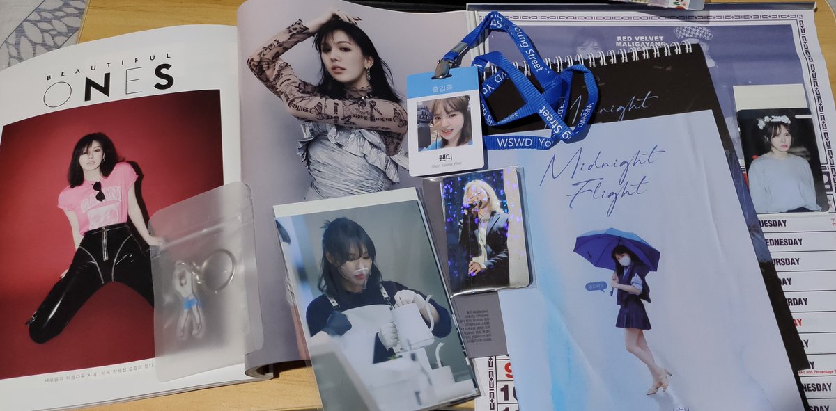 JS_forWanandYul's tweet photo. my WanD ID card! 😍💙
Thank you @bebeluvphnp 🥰
Love it so much! thank you also to @wenever940221 

#OneYearWithLikeWater
#웬디에게_흘러가_Like_Water
#Wendy #웬디 #레드벨벳웬디 https://t.co/ylkhGM2iJv