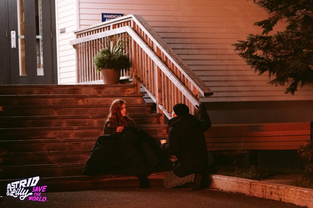 To everyone asking for &amp; dreaming of a second season of #AstridAndLillySaveTheWorld: 

The BEST thing you can do is to watch, rewatch, and watch again on the official platforms, so it's clear to the decision makers there IS an audience for this show! xo

#AstridAndLilly #FortWell