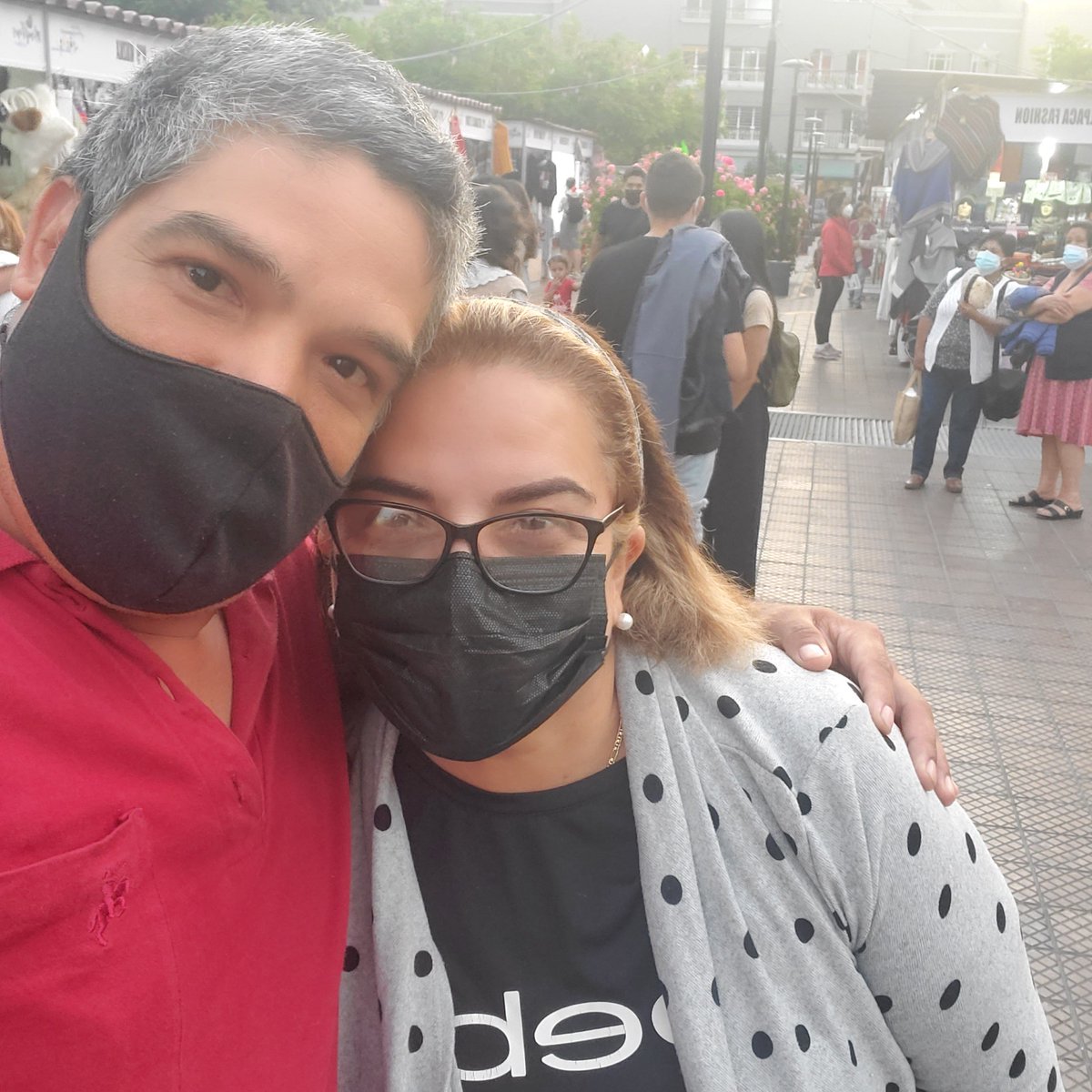 DannyTrigosok29's tweet photo. Families are like branches on a tree. We grow in different directions yet our roots remain as one. Lima, my beautiful country. https://t.co/HGkOcsGqfB