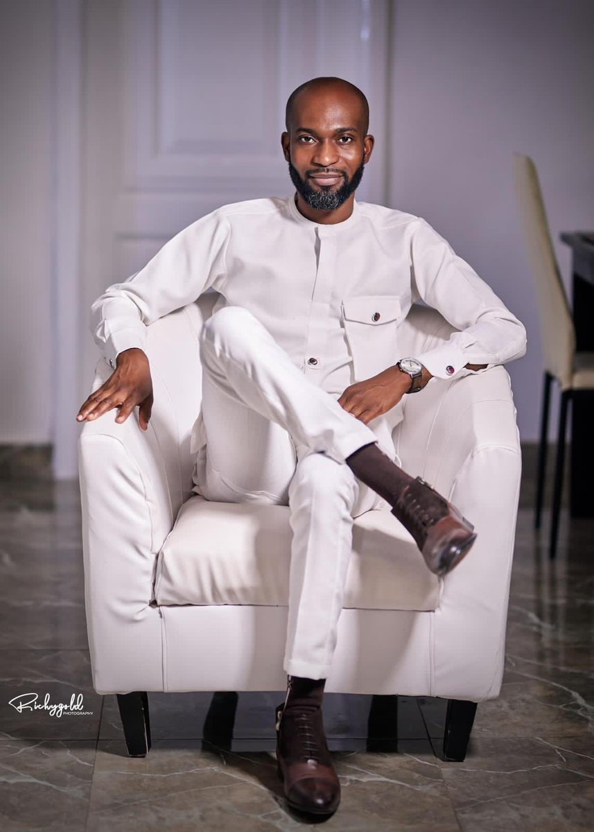 nafii97's tweet photo. Happy birthday to the boss of  @daringteamgh
Sizeless Presido @abjunior121!!
Nyankopon nhyira wo! https://t.co/Y3vy548UVX