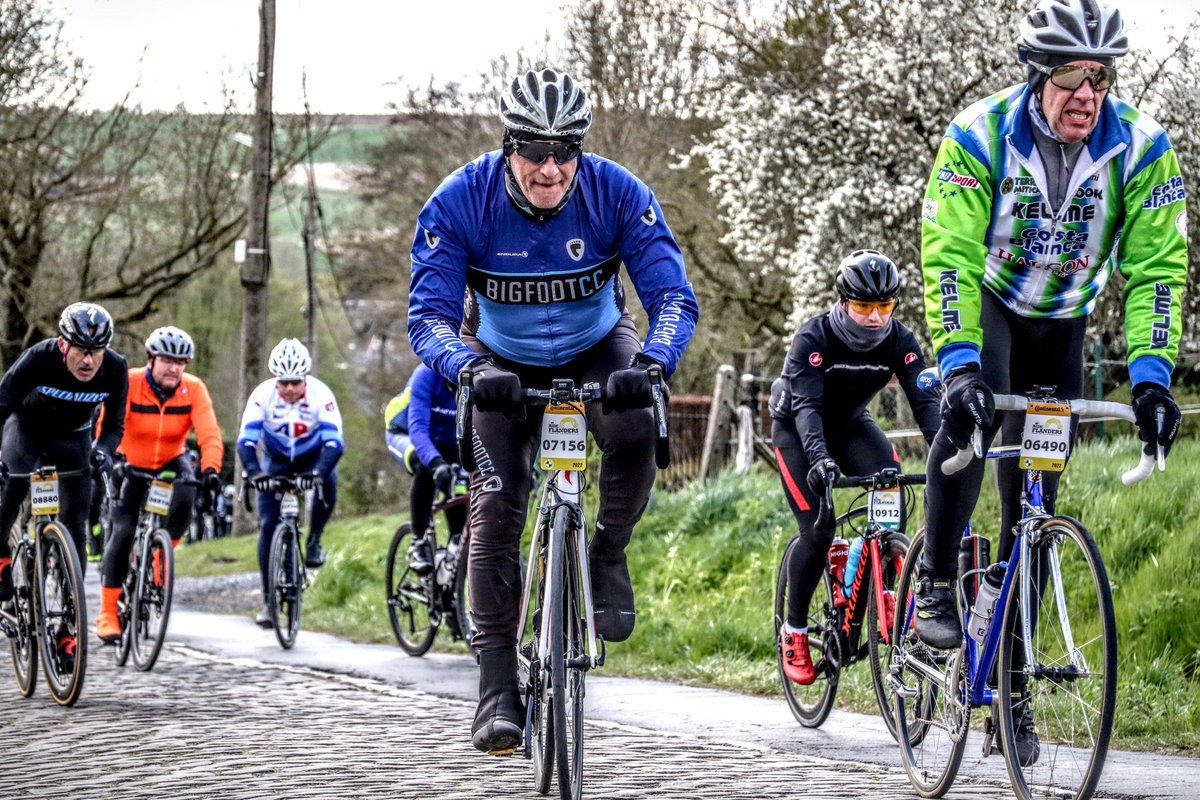 bikanista's tweet photo. Oh the pain.....#koppenberg 
#flanders22 https://t.co/9uITeN0kPH